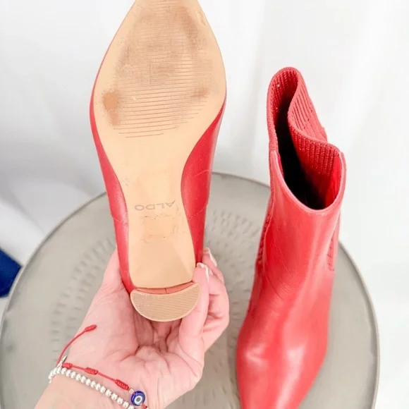 Aldo Red Heeled Boots Sleek Modern Design - Picture 4 of 6